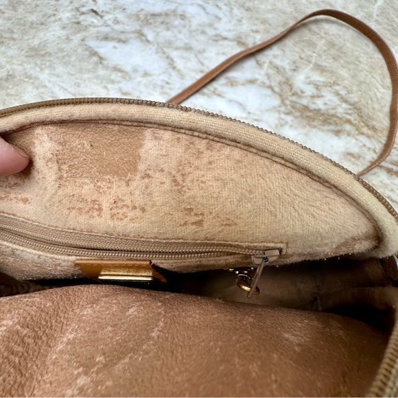 Vintage GUCCI web GG monogram coated mini crossbody bag. - Picture 16 of 16